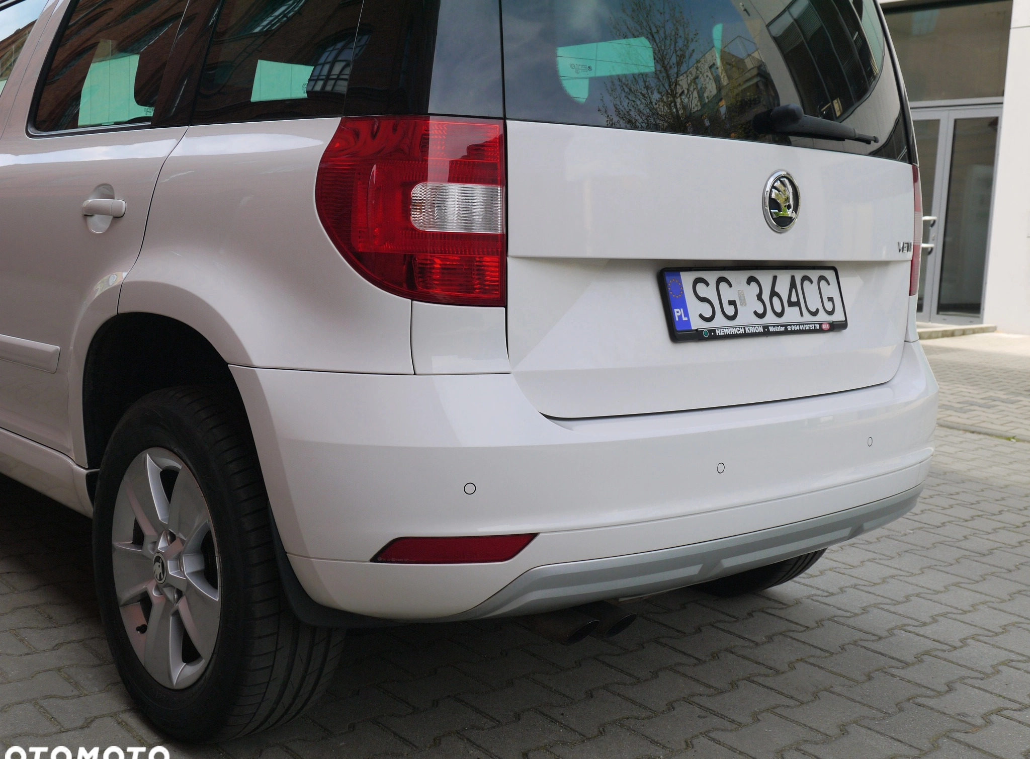 Skoda Yeti cena 39900 przebieg: 256000, rok produkcji 2014 z Gliwice małe 497